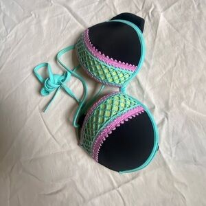 Bathing suit top